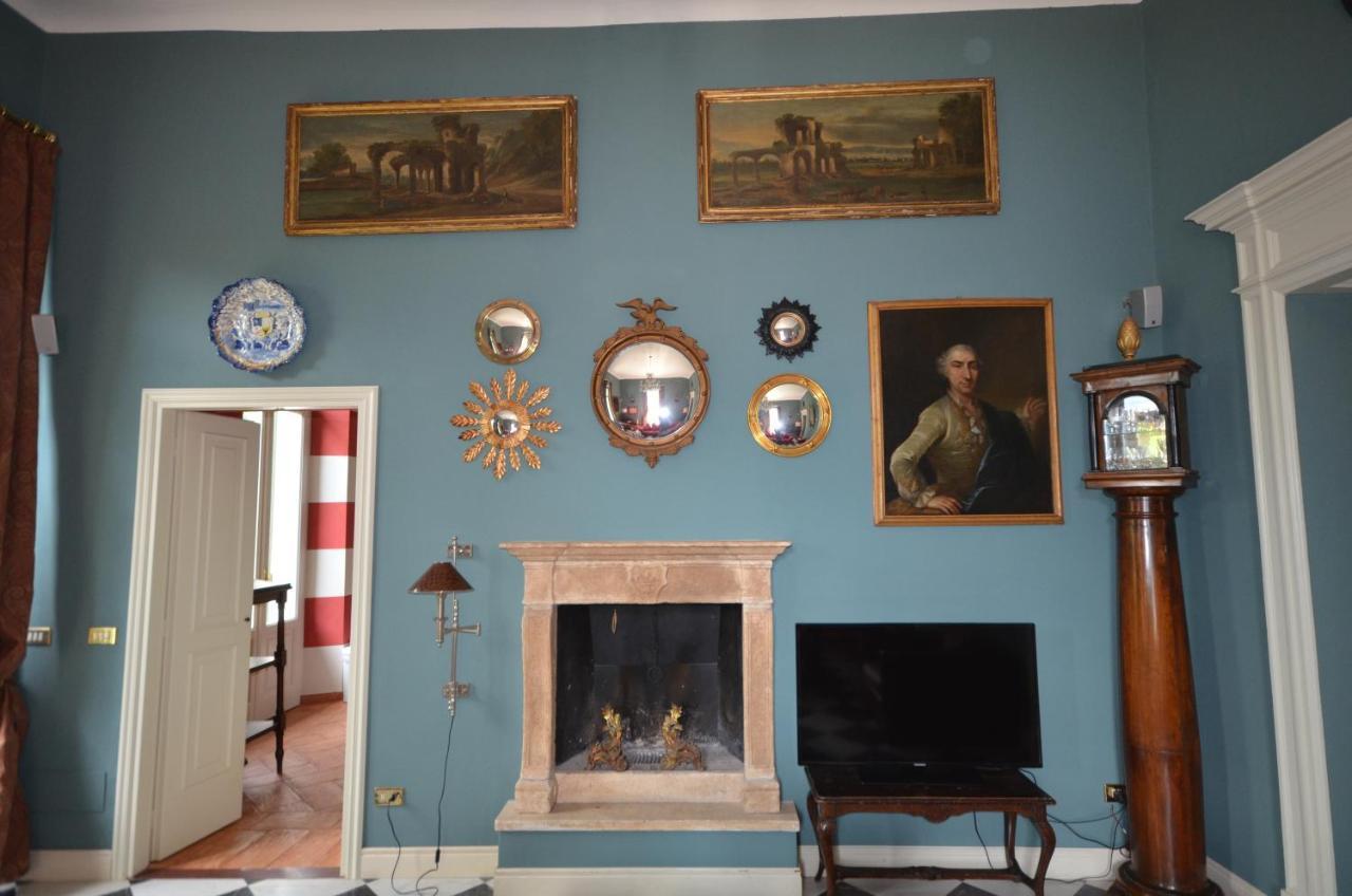 Varenna Villa Ranierihome 외부 사진